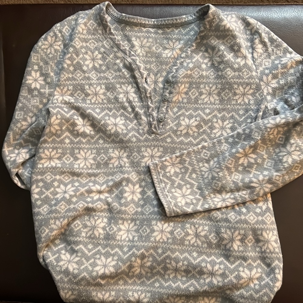 Fleece V-Neck Nightgown Size M
